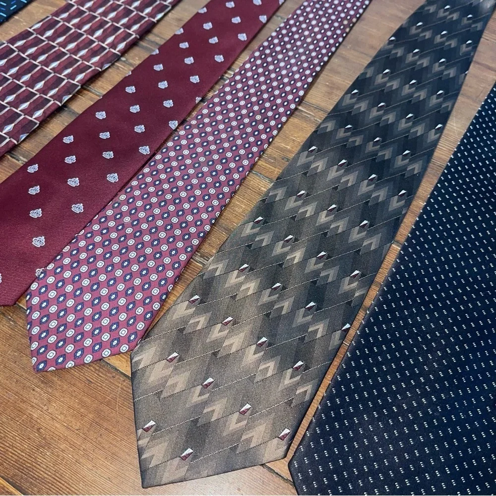 Men's Patterned Ties Set - Blue, Red, and Gray